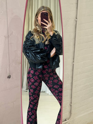 Elin bordeaux/roze bloemenprint flared broek