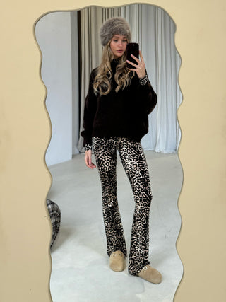 Elin kit/zwart leopard flared broek