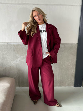 Olivia bordeaux blazer