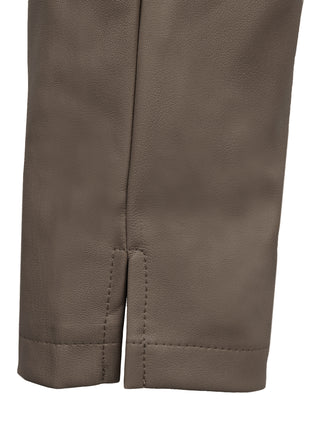 Winsome taupe imitatieleren broek
